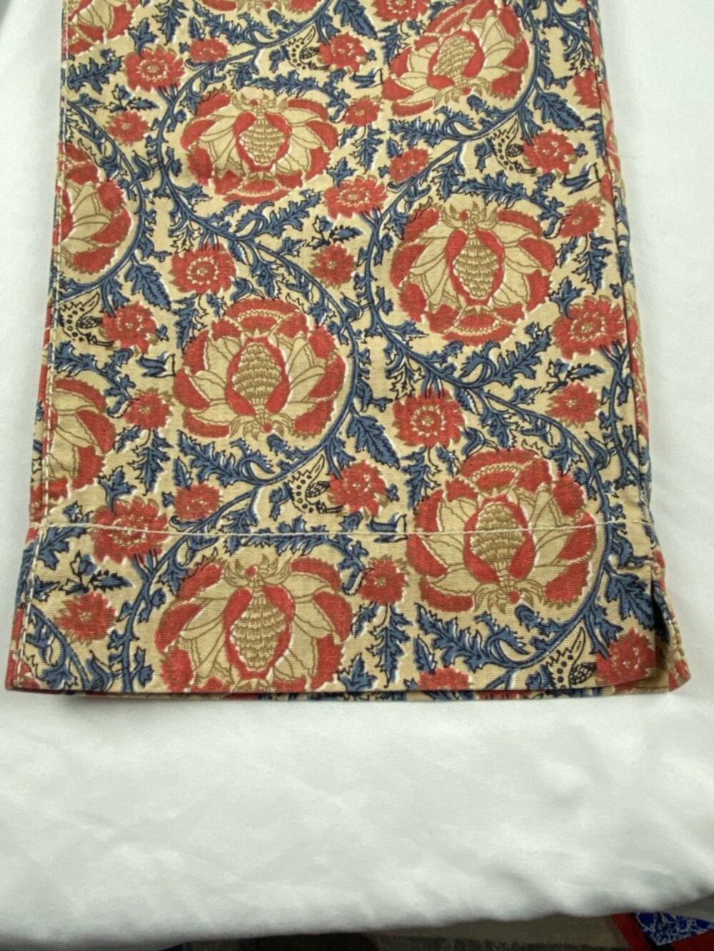 NWT Liz Claiborne Women's Size 4 Audra Floral Capri Pants Pockets - Picture 9 of 16